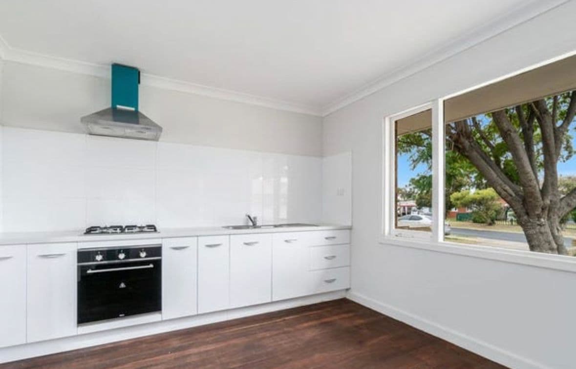 5 Roydon Way, Girrawheen WA 6064, Girrawheen - Thumbnail 3
