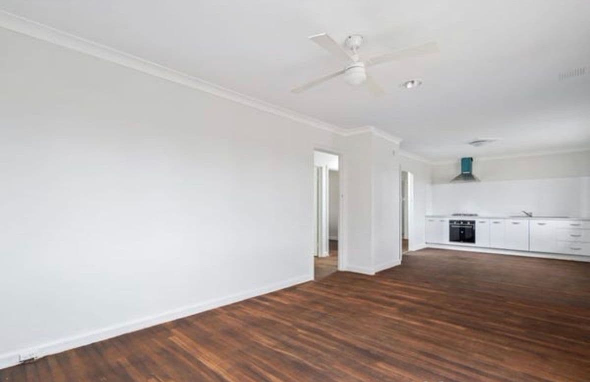 5 Roydon Way, Girrawheen WA 6064, Girrawheen - Thumbnail 5