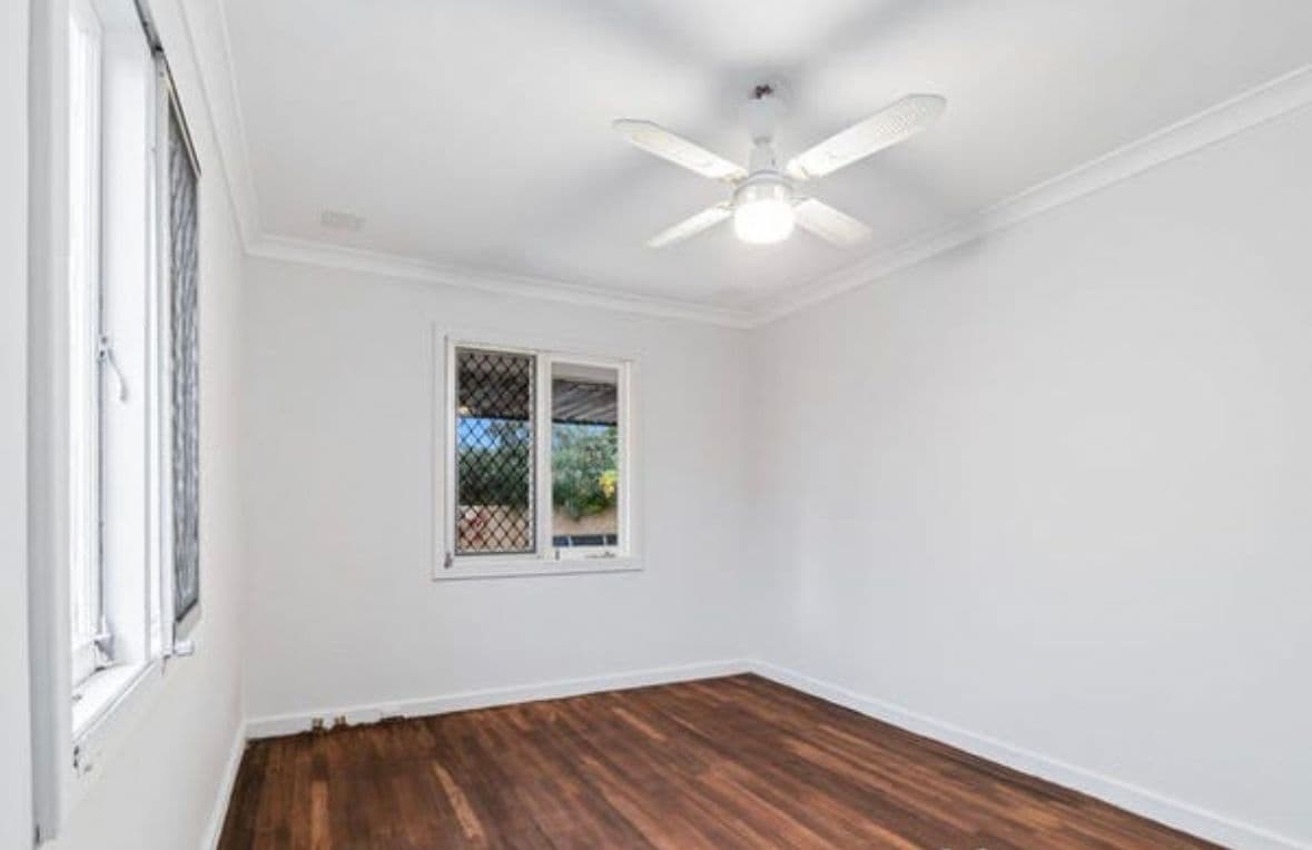 5 Roydon Way, Girrawheen WA 6064, Girrawheen - Thumbnail 7