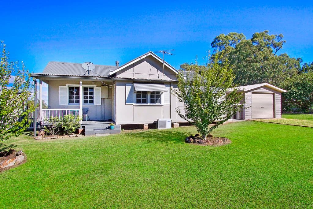284 Blaxlands Ridge Road, Kurrajong NSW 2758, Kurrajong - Image 1