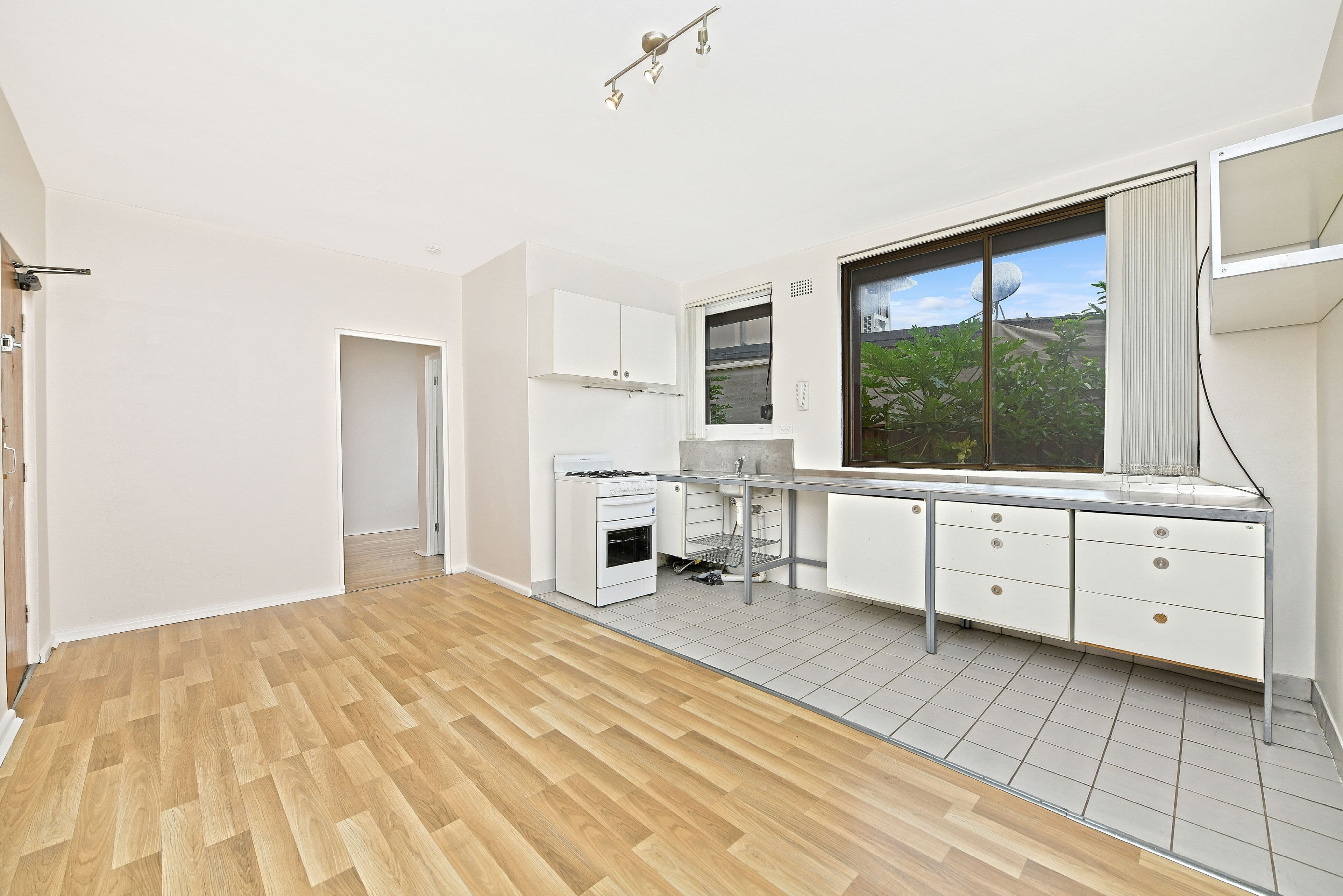 1-3 Frogmore Street, Mascot NSW 2020, Mascot - Thumbnail 2