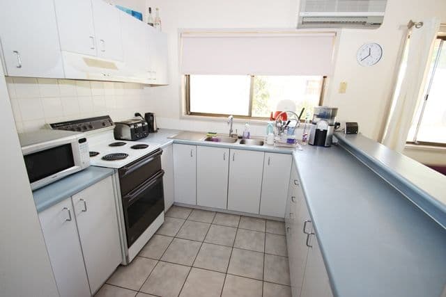 7 Miniata Court, KATHERINE NT 0850, Katherine East - Thumbnail 3
