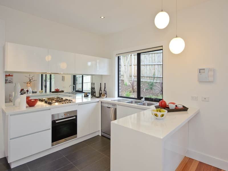 9 Moritz Street, BOX HILL SOUTH VIC 3128, Box Hill South - Thumbnail 5