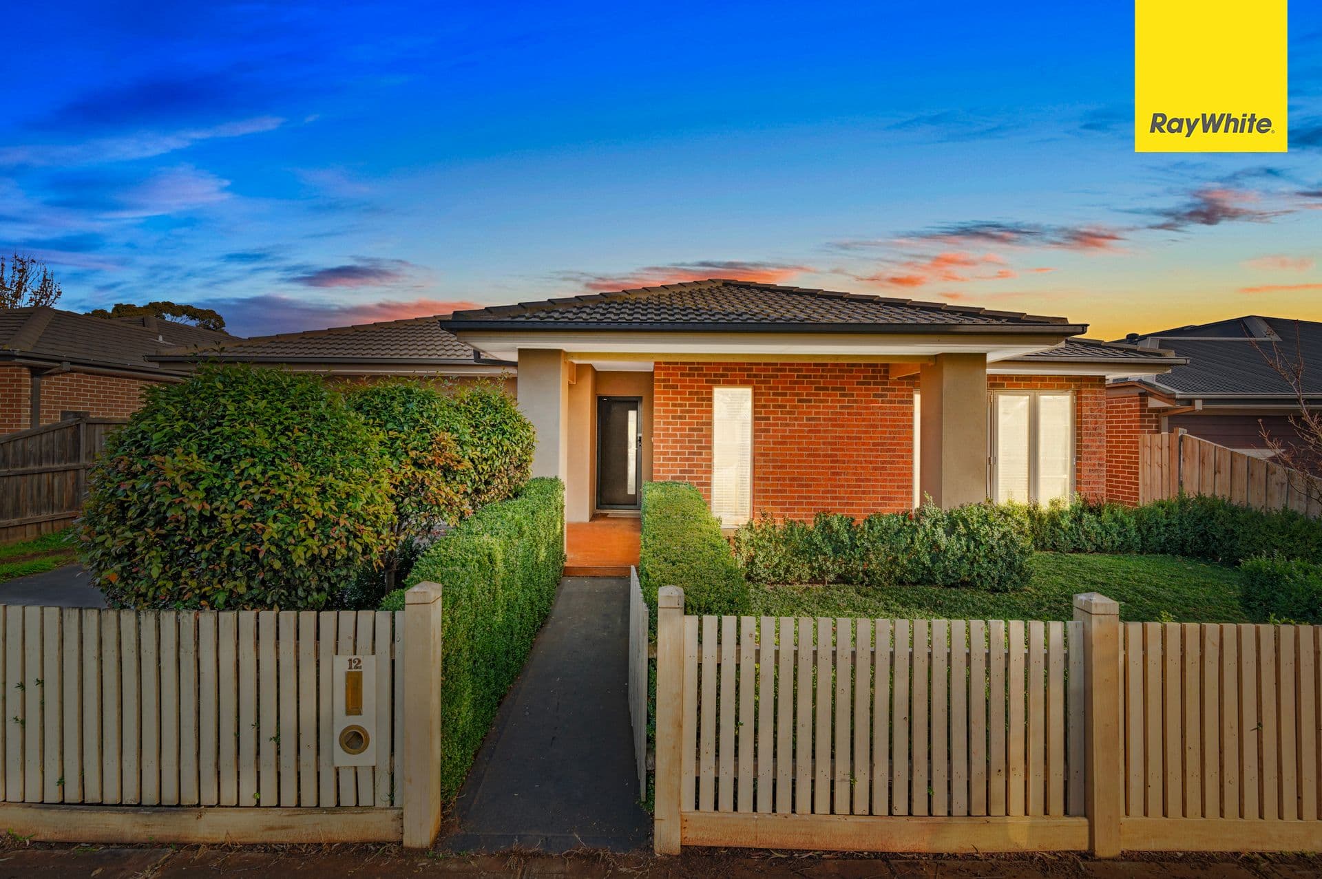 12 Metcalfe Street, Eynesbury VIC 3338, Eynesbury - Thumbnail 2