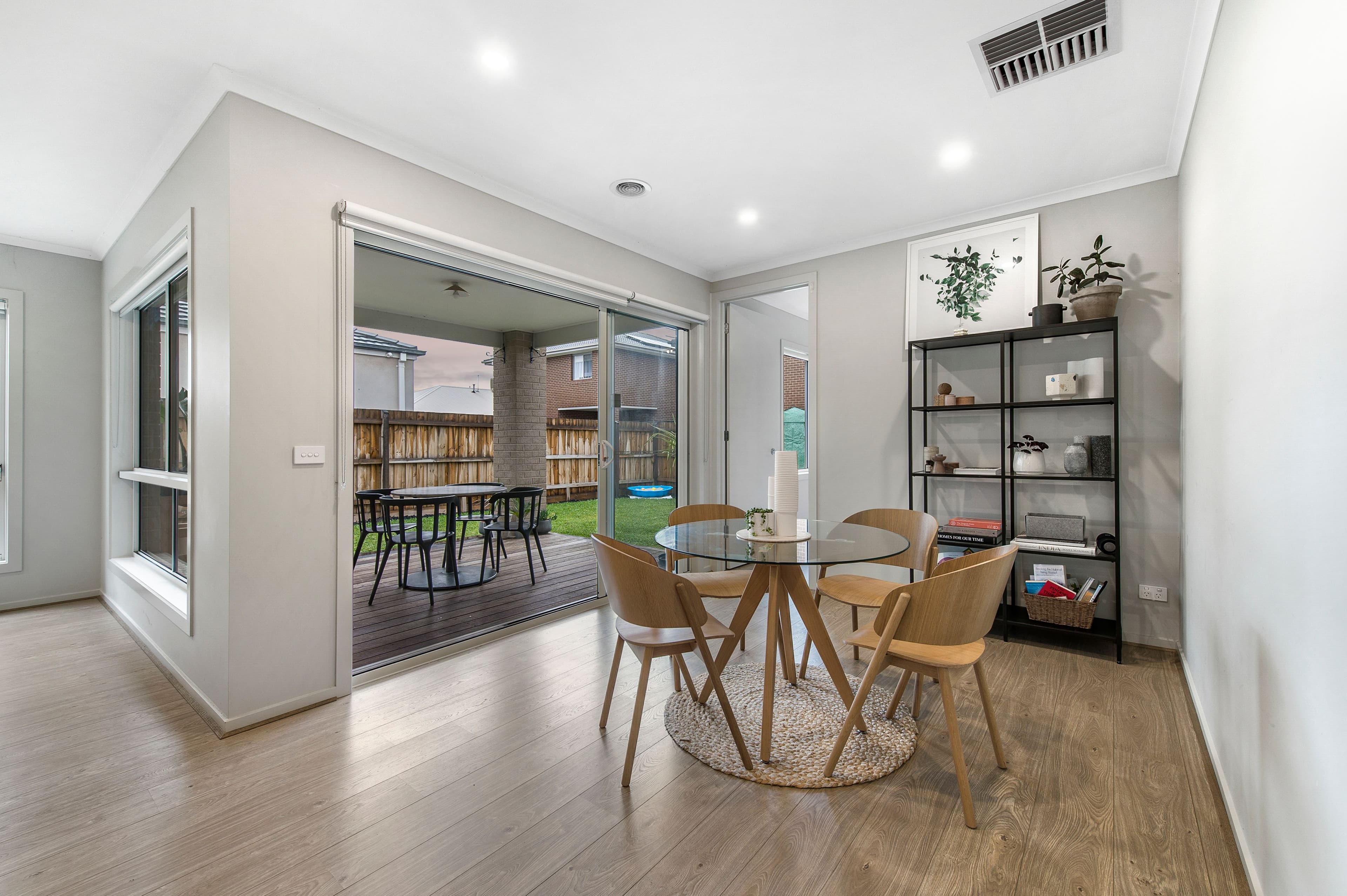 10 Cobblefield Street, AINTREE VIC 3336, Aintree - Thumbnail 8