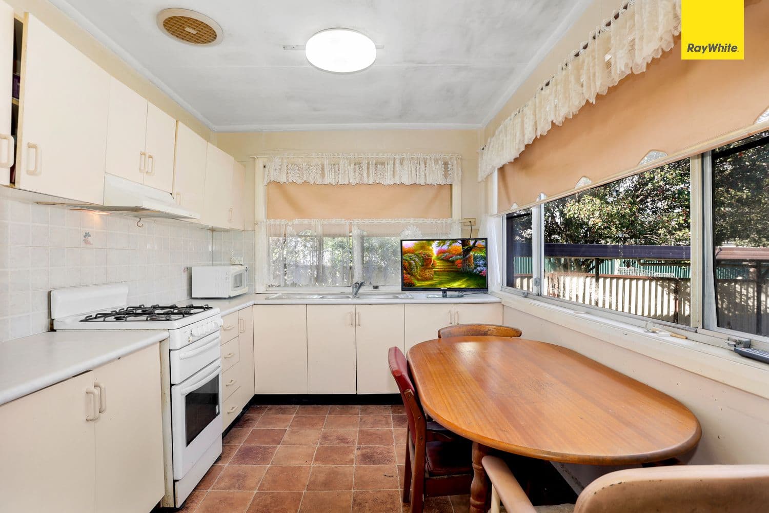11 Trenton Road, Guildford NSW 2161, Guildford - Thumbnail 4