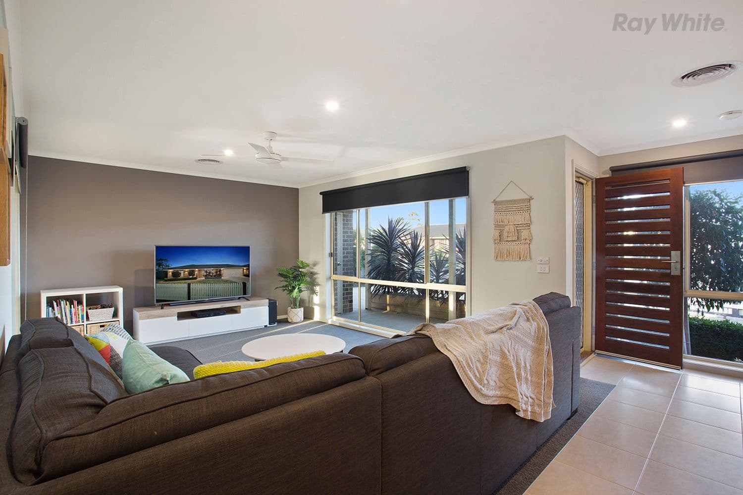 1 Barnes Way, Koo Wee Rup VIC 3981, Koo Wee Rup - Thumbnail 3