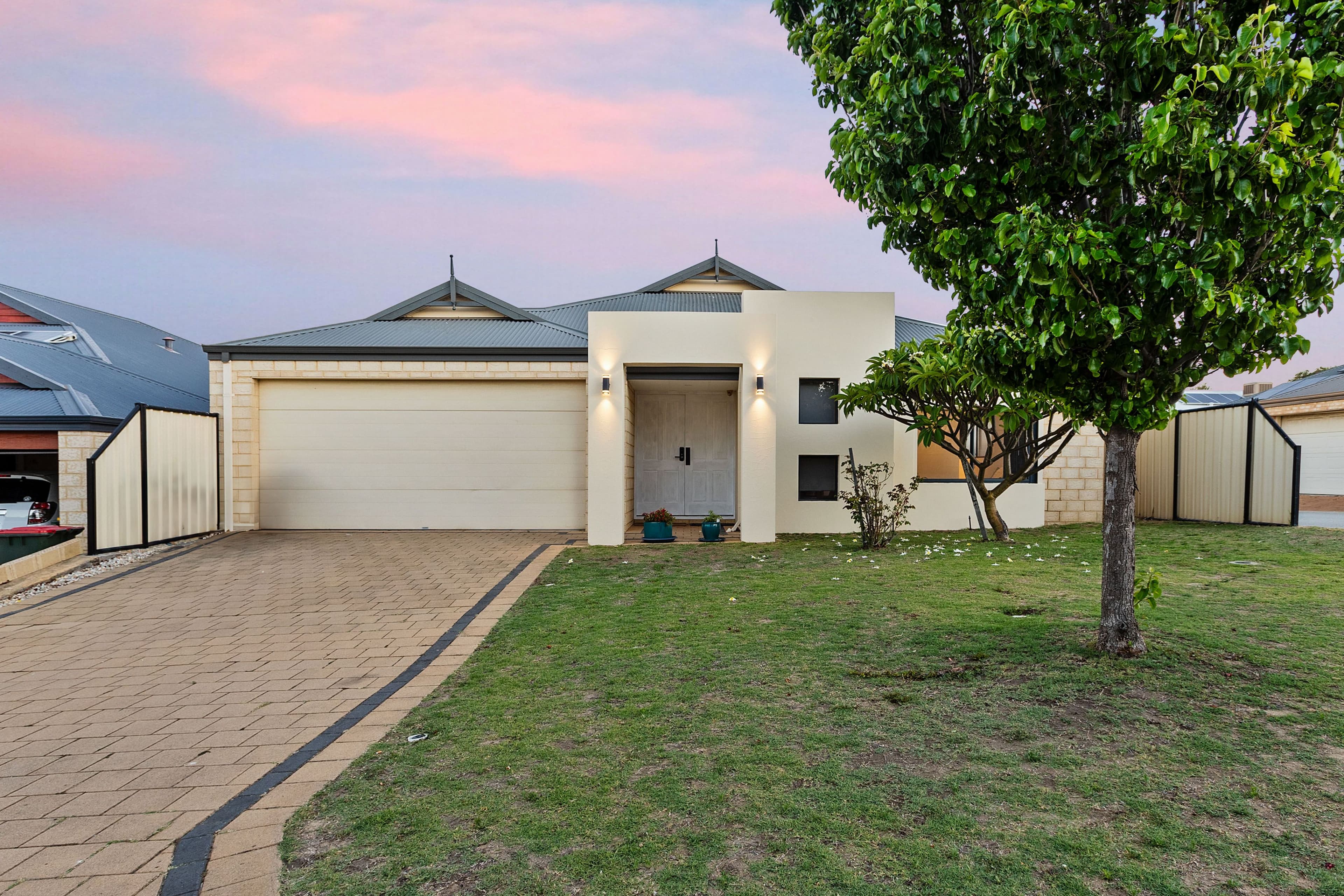 6 Kawana Place, Clarkson WA 6030, Clarkson - Image 1