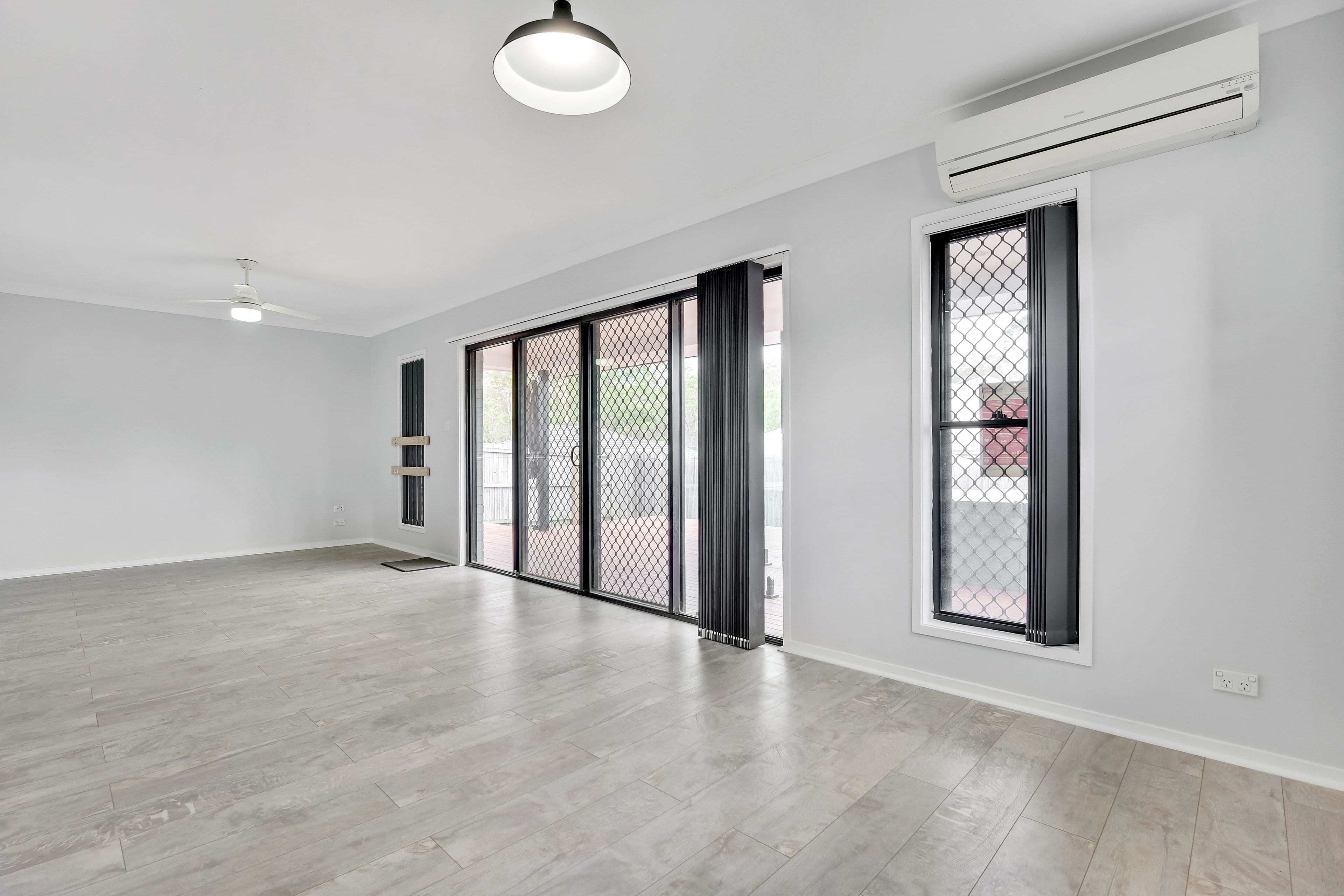 43 Shallow Bay Drive, Springfield Lakes QLD 4300, Springfield Lakes - Thumbnail 6