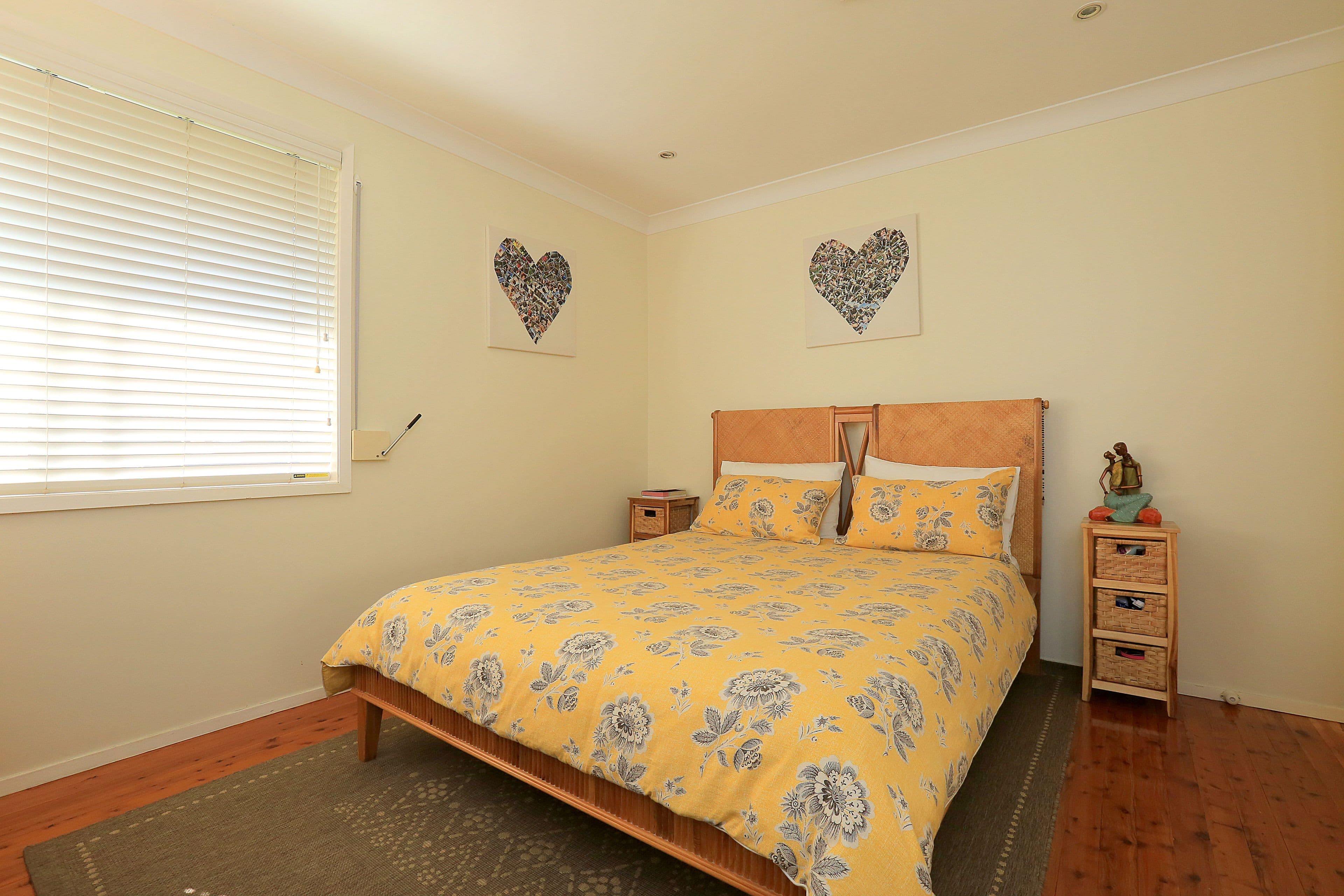 35 Sturt Avenue, Georges Hall - Thumbnail 5