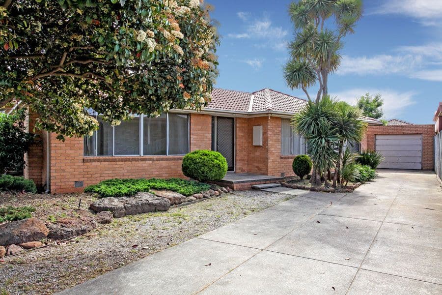 34 Russell Street, WERRIBEE VIC 3030, Werribee - Image 1