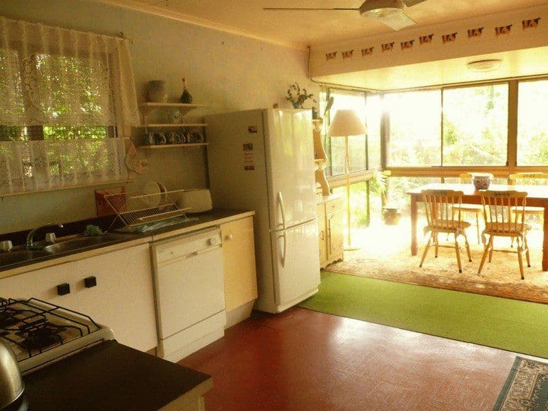 652 Waterworks Road, ASHGROVE QLD 4060, Ashgrove - Thumbnail 3