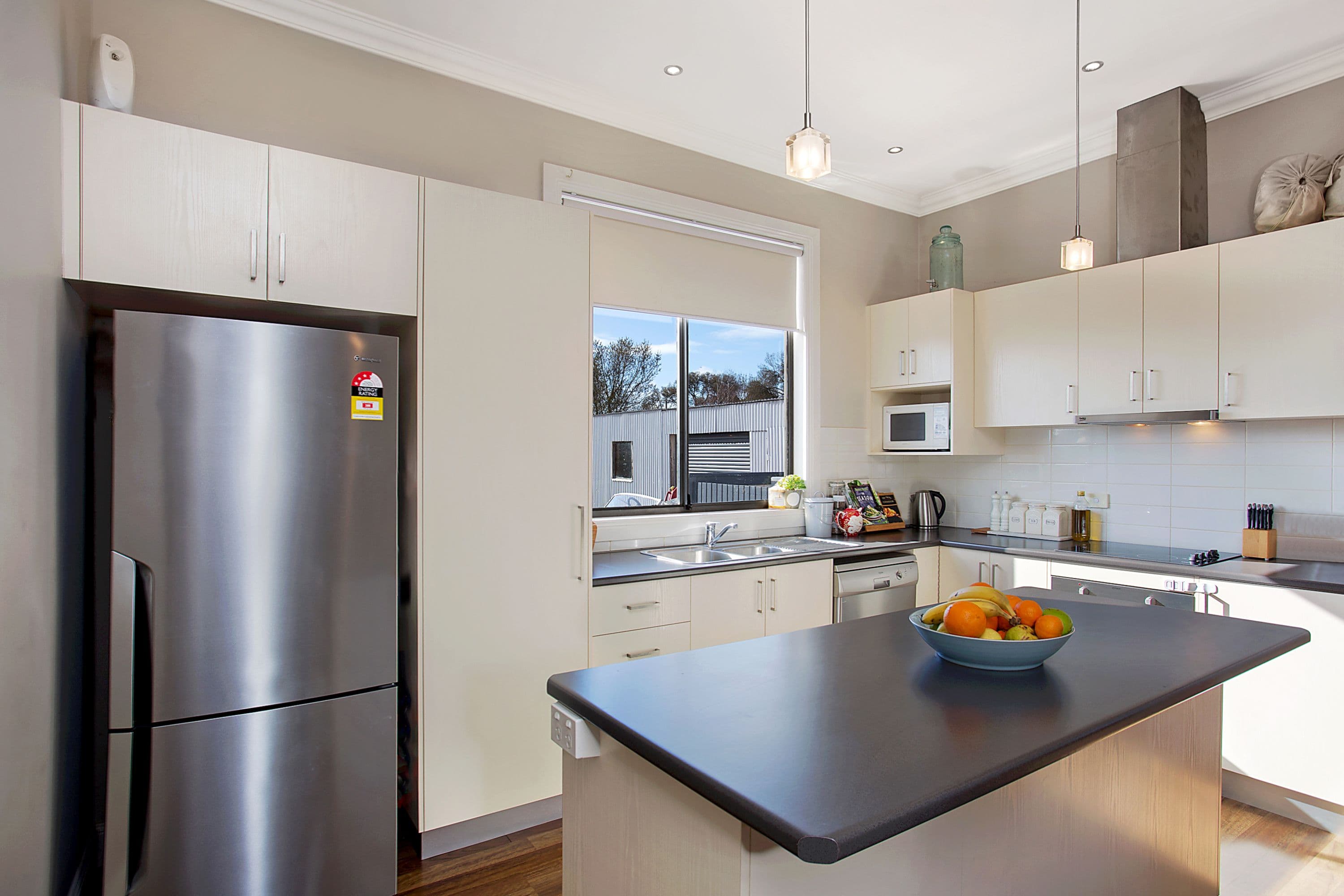 21 Curdie Street, Camperdown VIC 3260, Camperdown - Thumbnail 2