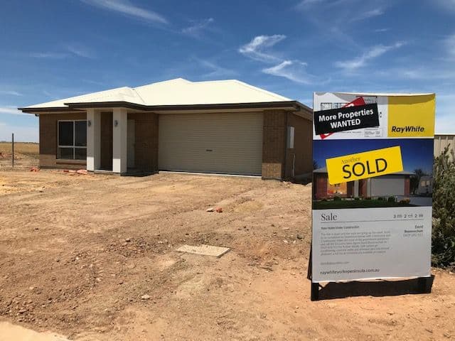 12 Matthew Flinders Drive, Wallaroo SA 5556, Wallaroo - Image 1