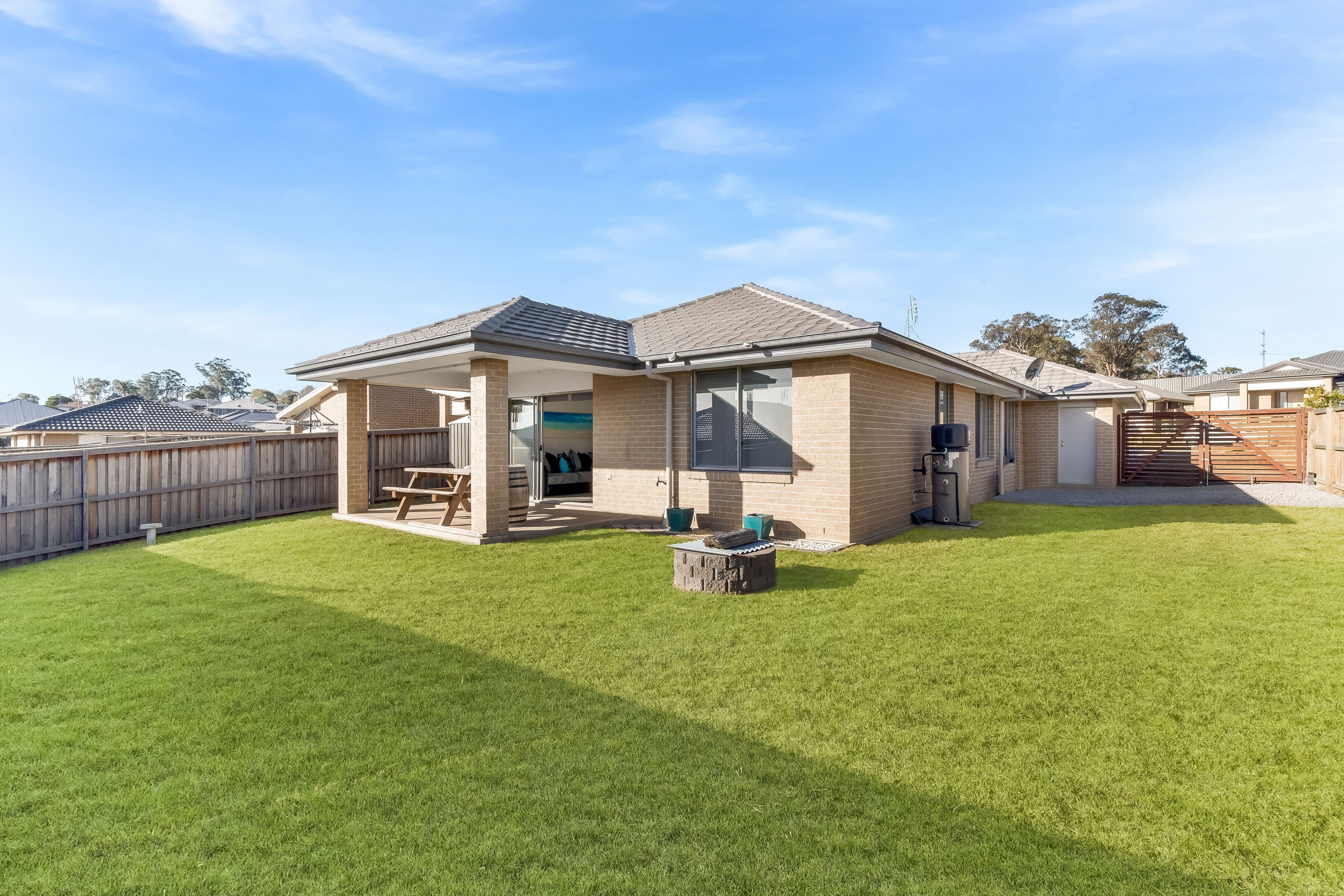 16 Holland Circuit, Gillieston Heights - Thumbnail 6