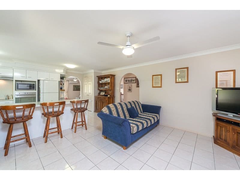 14 Holloway Drive, EVERTON PARK QLD 4053, Everton Park - Thumbnail 6