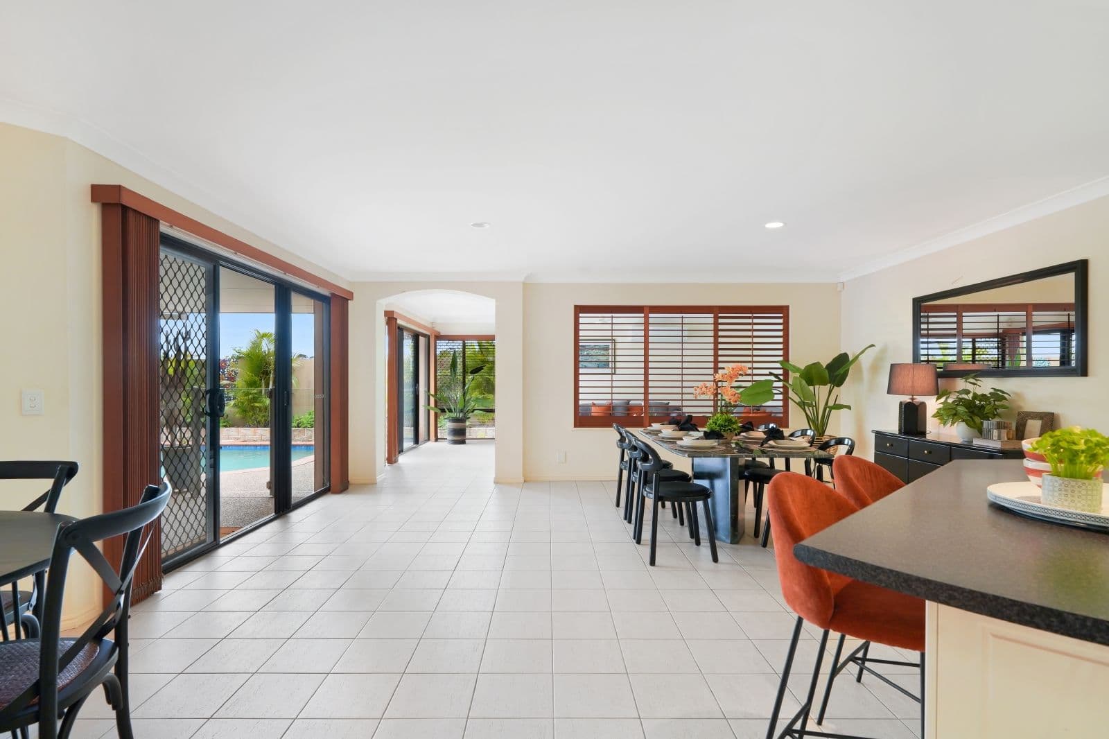 35 Nottinghill Gate Drive, Arundel QLD 4214, Arundel - Thumbnail 8