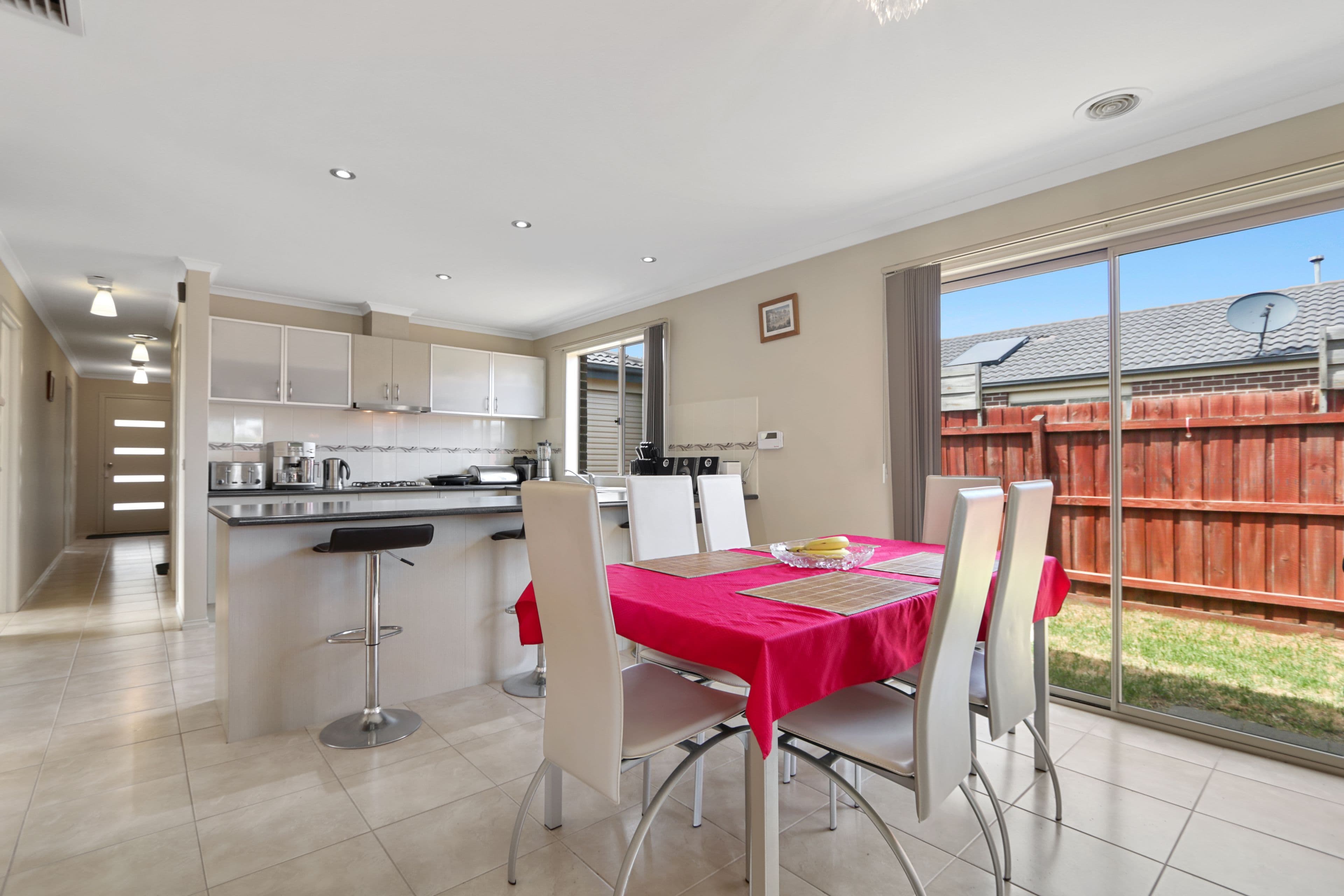 2 Omega Street, Carrum Downs VIC 3201, Carrum Downs - Thumbnail 2