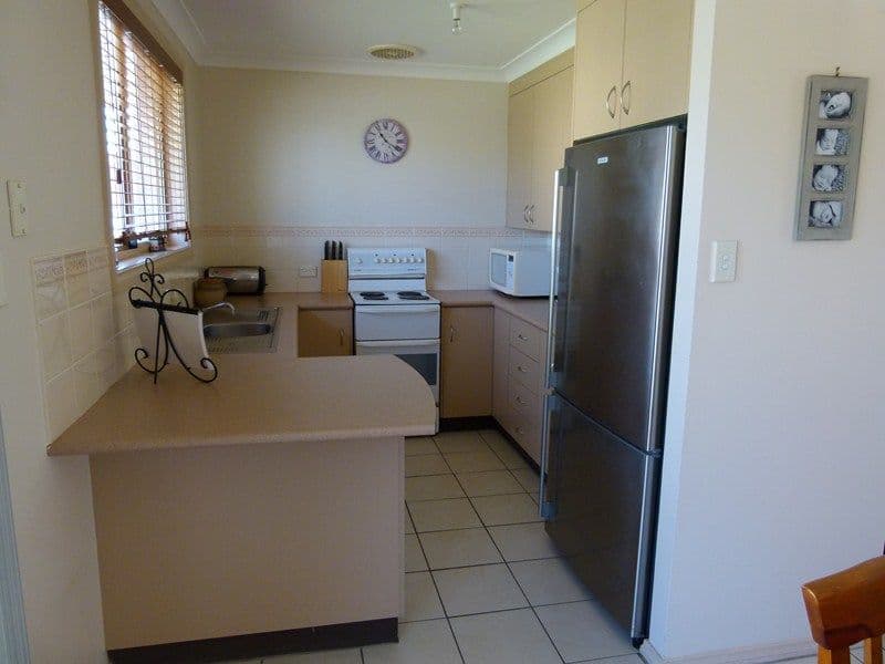 17 Thames Street, FORBES NSW 2871, Forbes - Thumbnail 3
