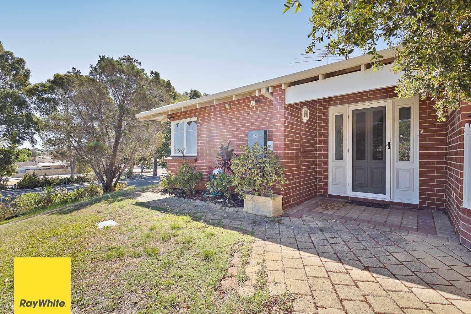 14 Northridge Drive, Ballajura WA 6066, Ballajura - Thumbnail 4