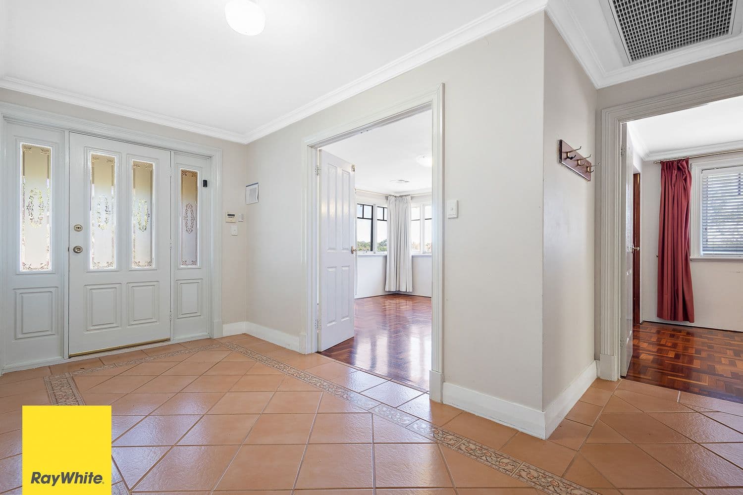 14 Northridge Drive, Ballajura WA 6066, Ballajura - Thumbnail 5