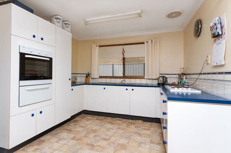 14 Tahoe Street, RIVERHILLS QLD 4074, Riverhills - Thumbnail 4