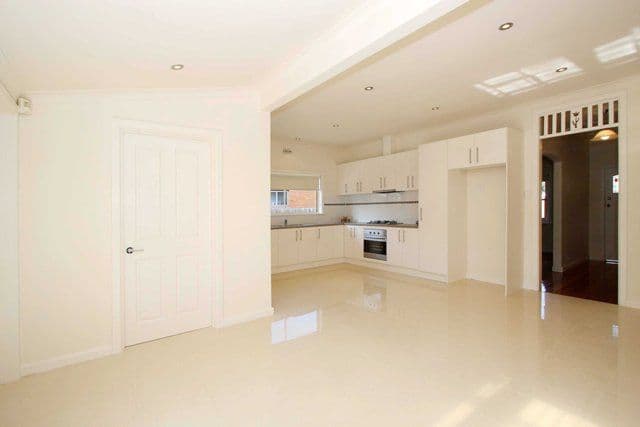4 Elsey Road, RESERVOIR VIC 3073, Reservoir - Thumbnail 5