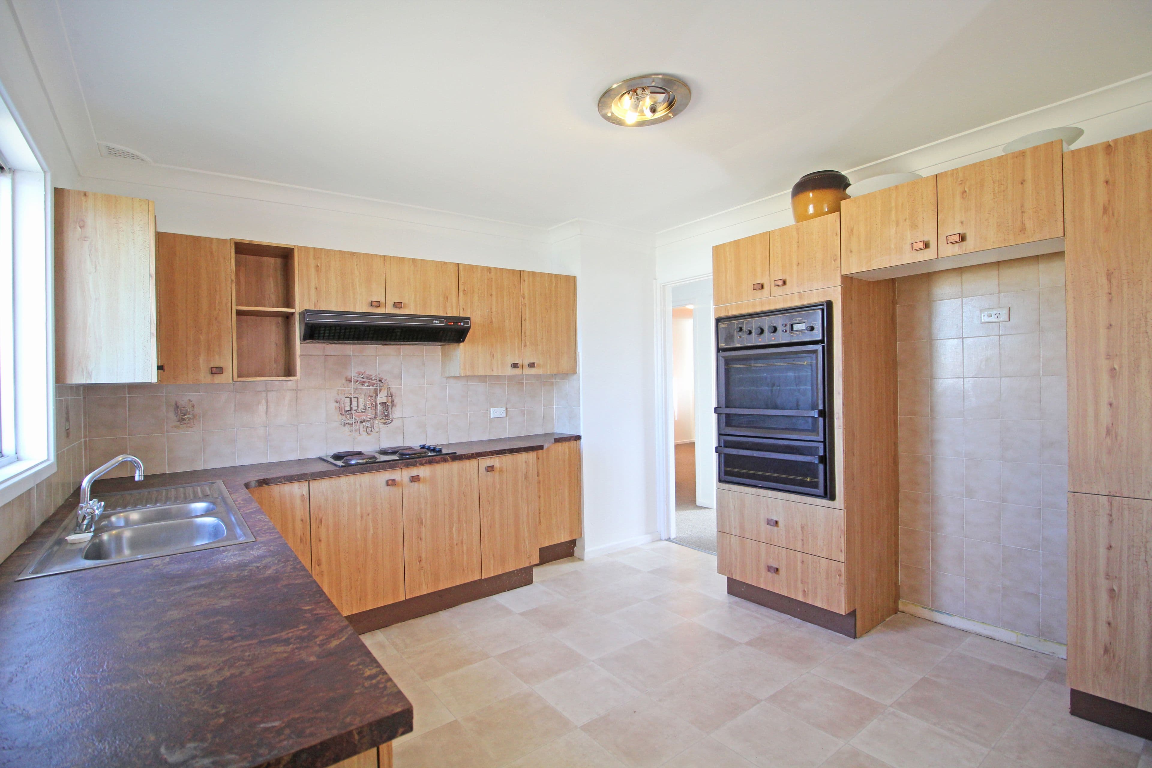 7 Glenlea Street, Canley Heights - Thumbnail 4