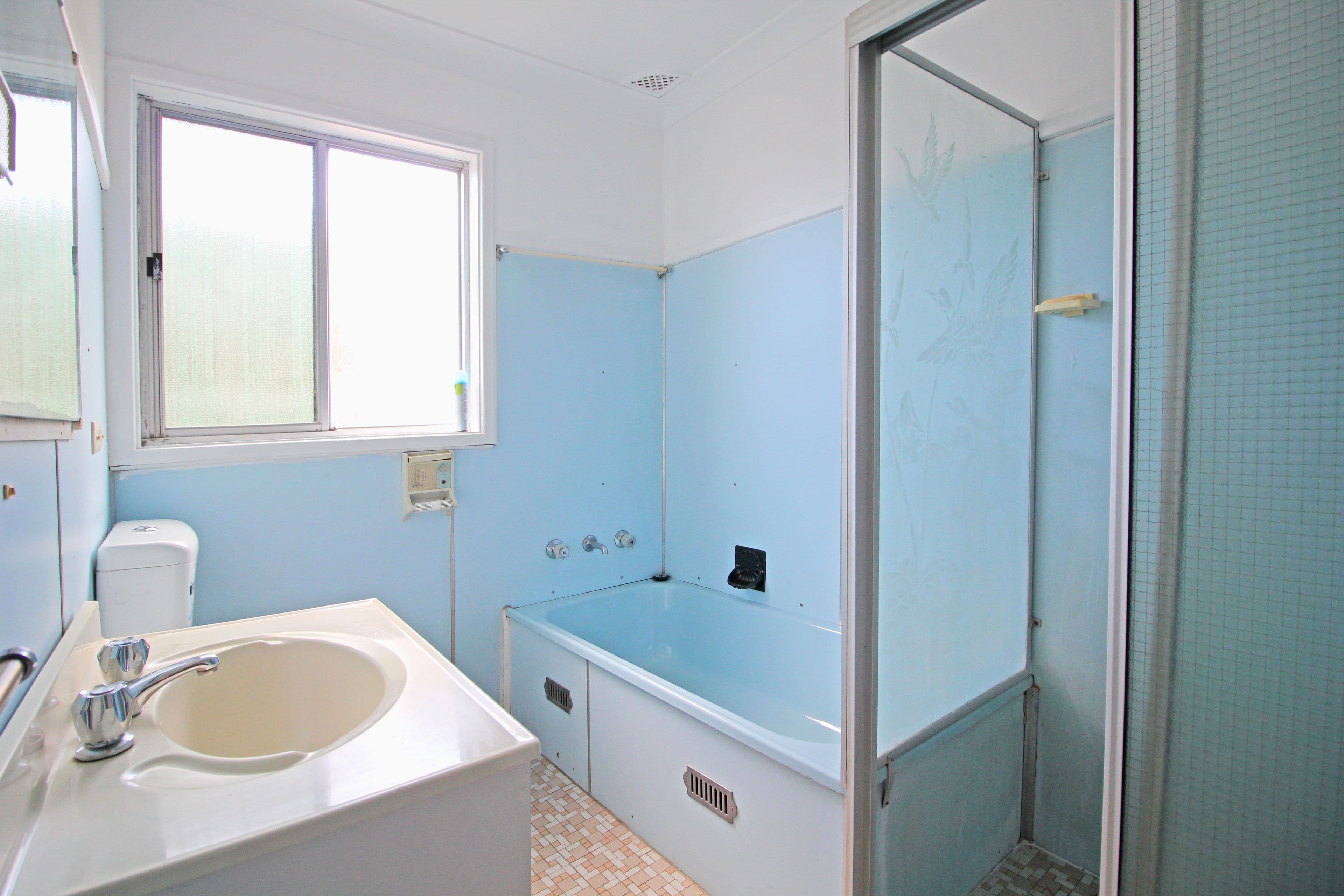 7 Glenlea Street, Canley Heights - Thumbnail 6