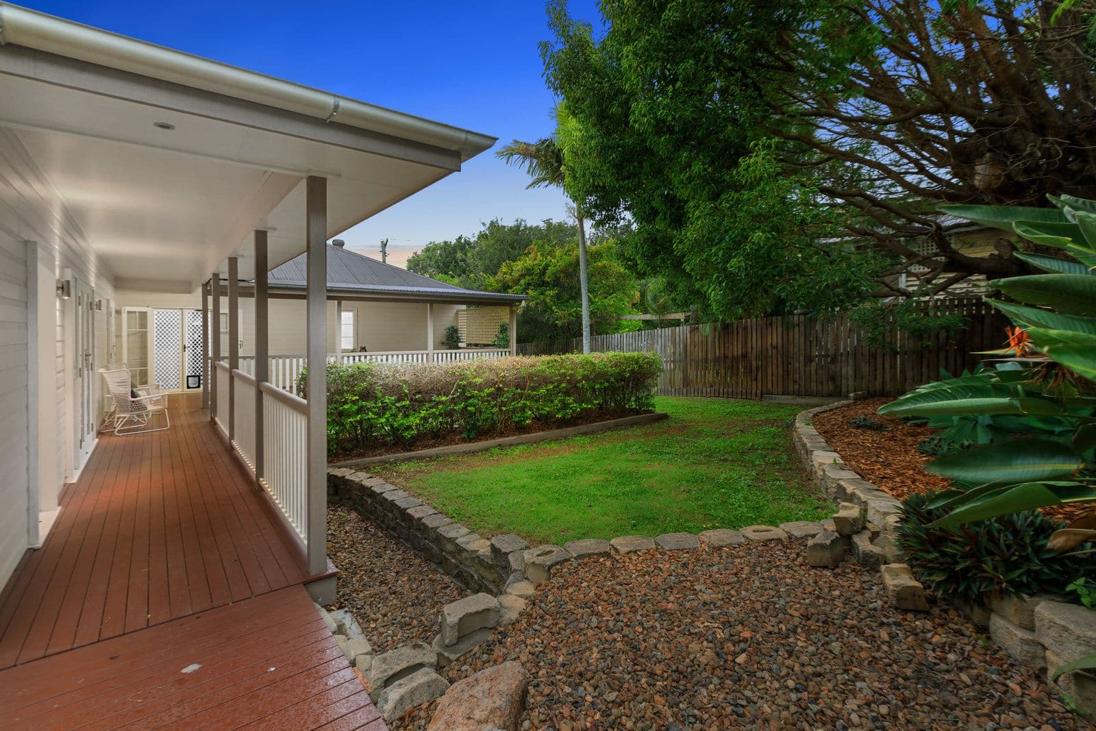 37 Cavillon Street, Holland Park QLD 4121, Holland Park - Thumbnail 2