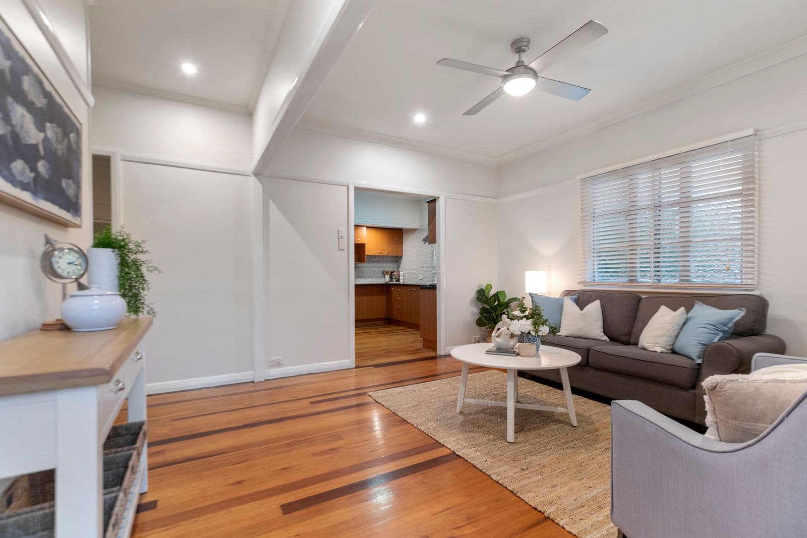 37 Cavillon Street, Holland Park QLD 4121, Holland Park - Thumbnail 6