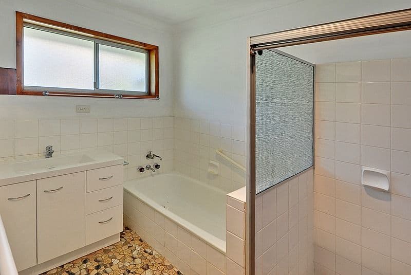 11 Third Avenue, Caloundra QLD 4551, Caloundra - Thumbnail 6