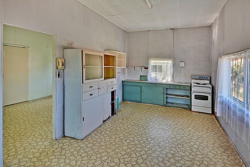 11 Third Avenue, Caloundra QLD 4551, Caloundra - Thumbnail 7