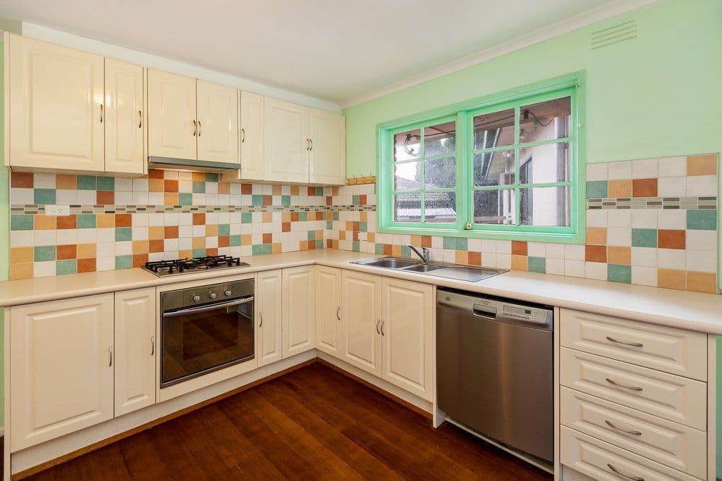 9 Dunbar Court, LALOR VIC 3075, Lalor - Thumbnail 2
