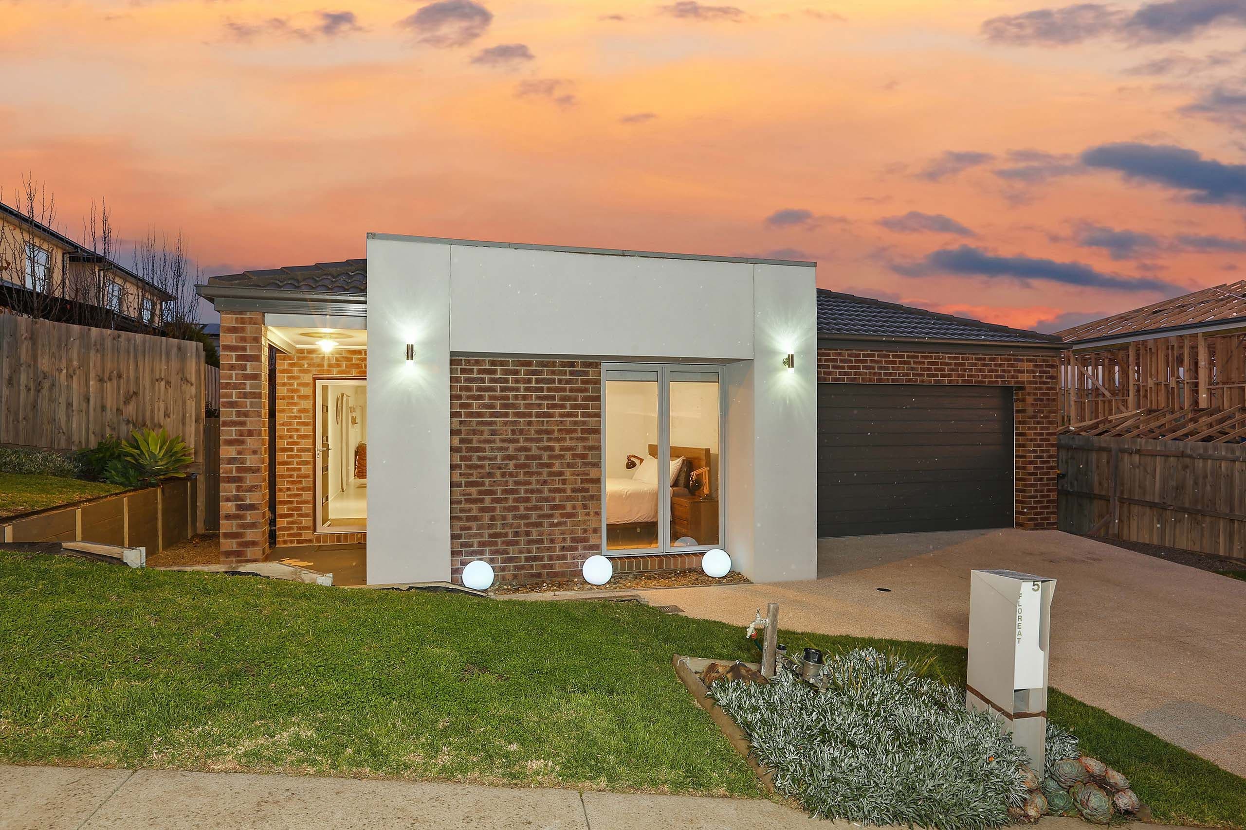 5 Floreat Avenue, Highton VIC 3216, Highton - Image 1