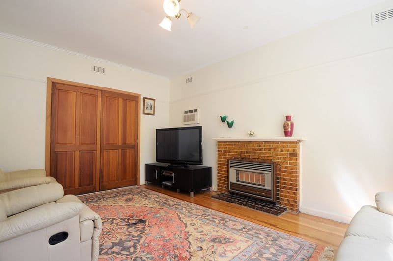 37 Haig Street, BOX HILL SOUTH VIC 3128, Box Hill South - Thumbnail 2