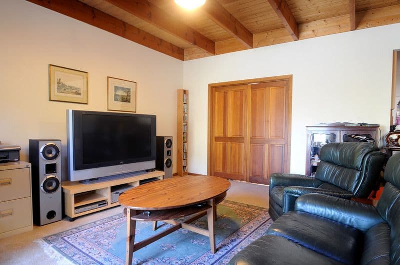 37 Haig Street, BOX HILL SOUTH VIC 3128, Box Hill South - Thumbnail 3