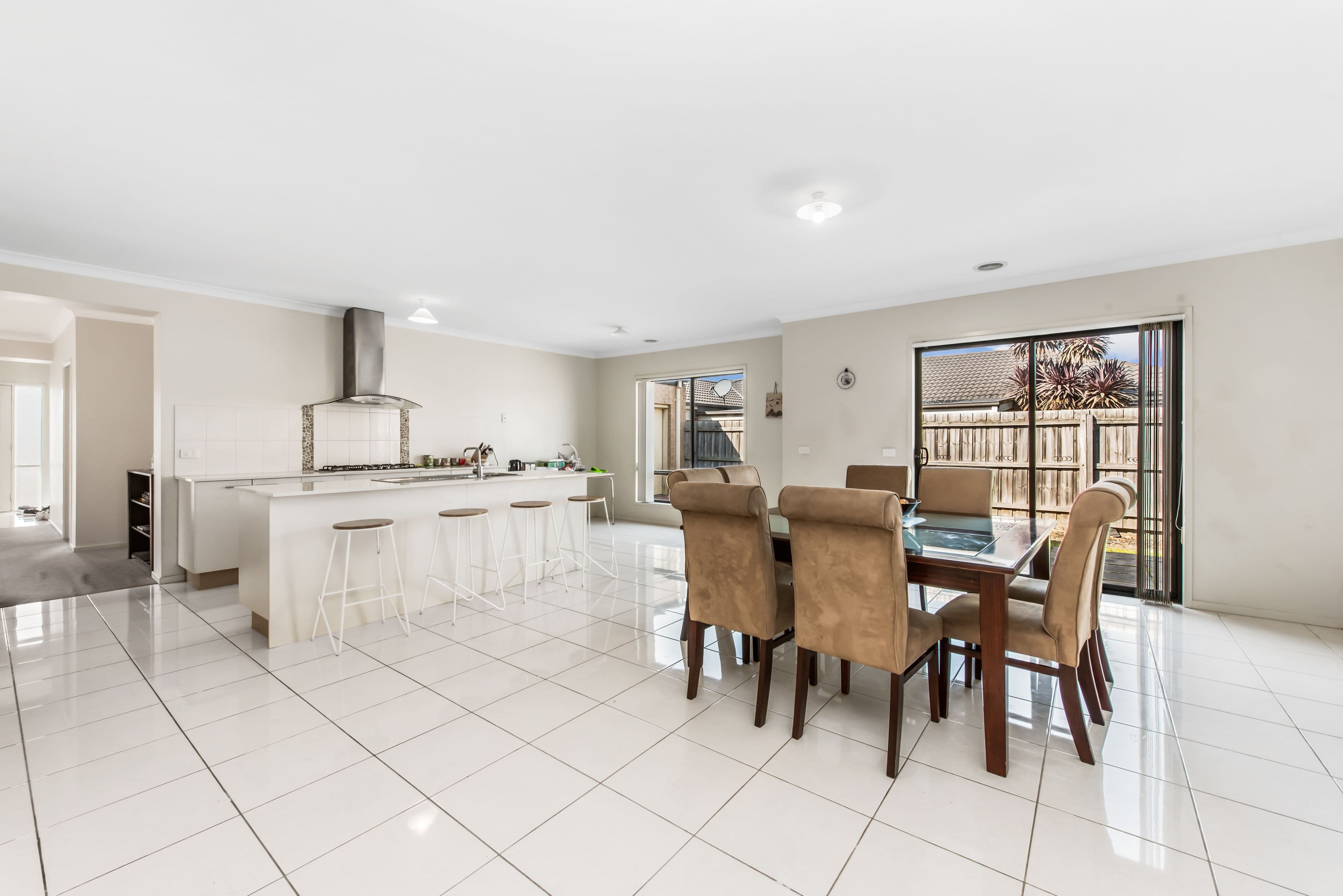 20 Webster Way, Pakenham VIC 3810, Pakenham - Thumbnail 4
