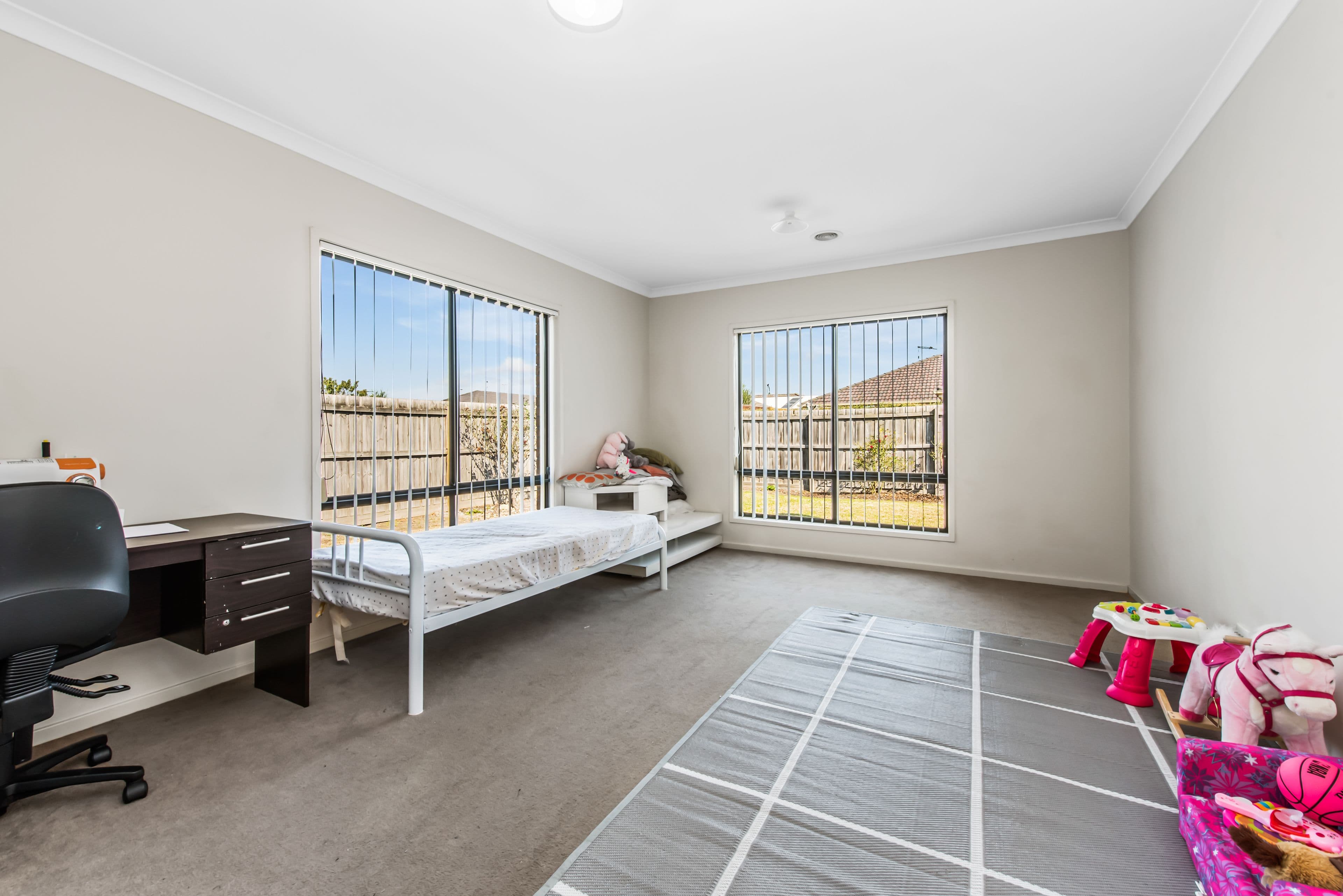 20 Webster Way, Pakenham VIC 3810, Pakenham - Thumbnail 7