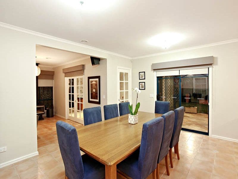 8 Leichardt Close, TAYLORS LAKES VIC 3038, Taylors Lakes - Thumbnail 5