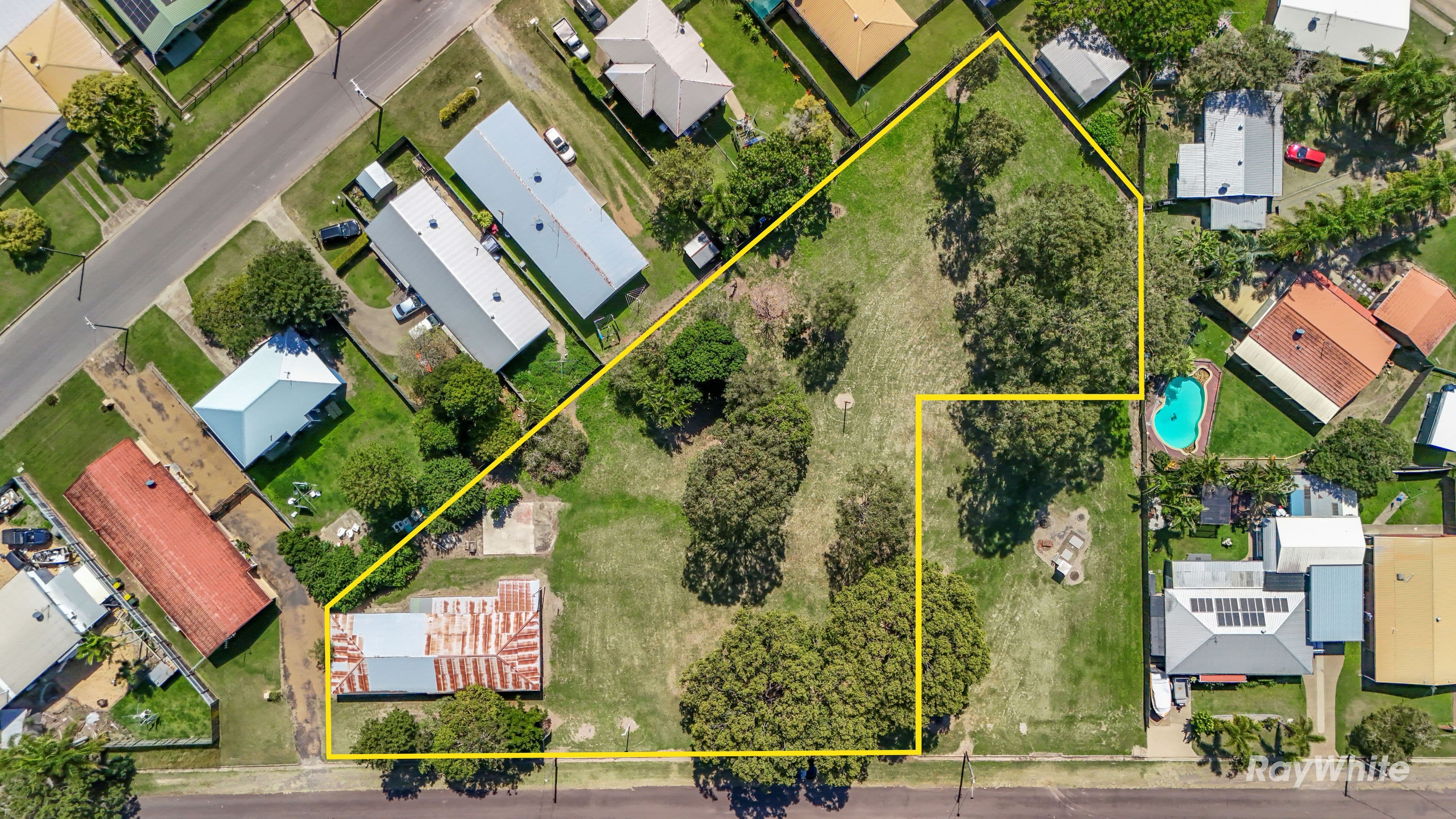 15 Thygesen Street, Bundaberg North QLD 4670, Bundaberg North - Thumbnail 2