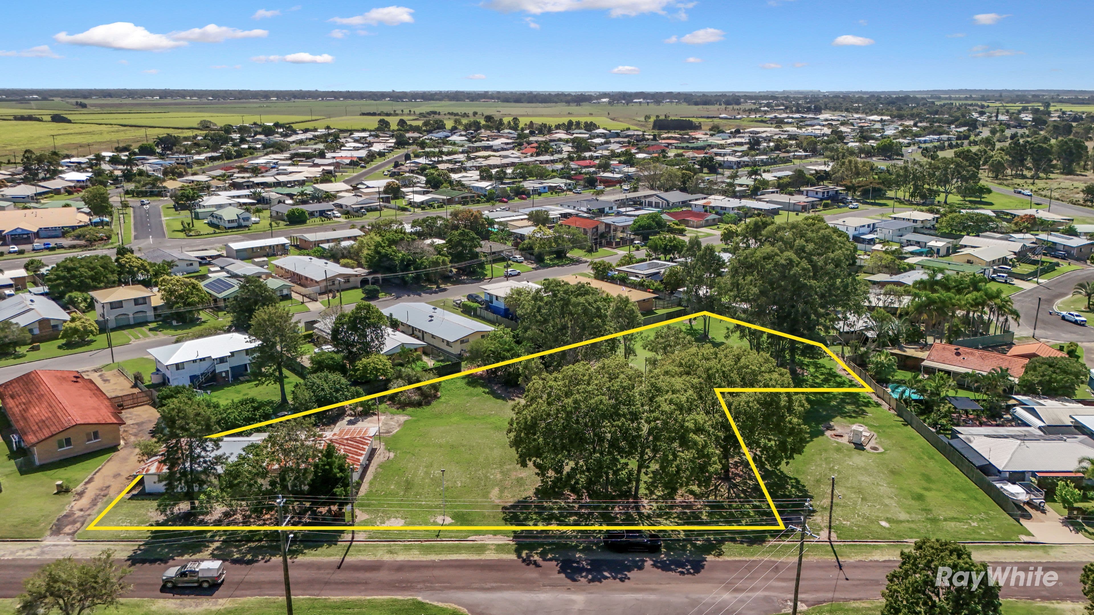 15 Thygesen Street, Bundaberg North QLD 4670, Bundaberg North - Thumbnail 3
