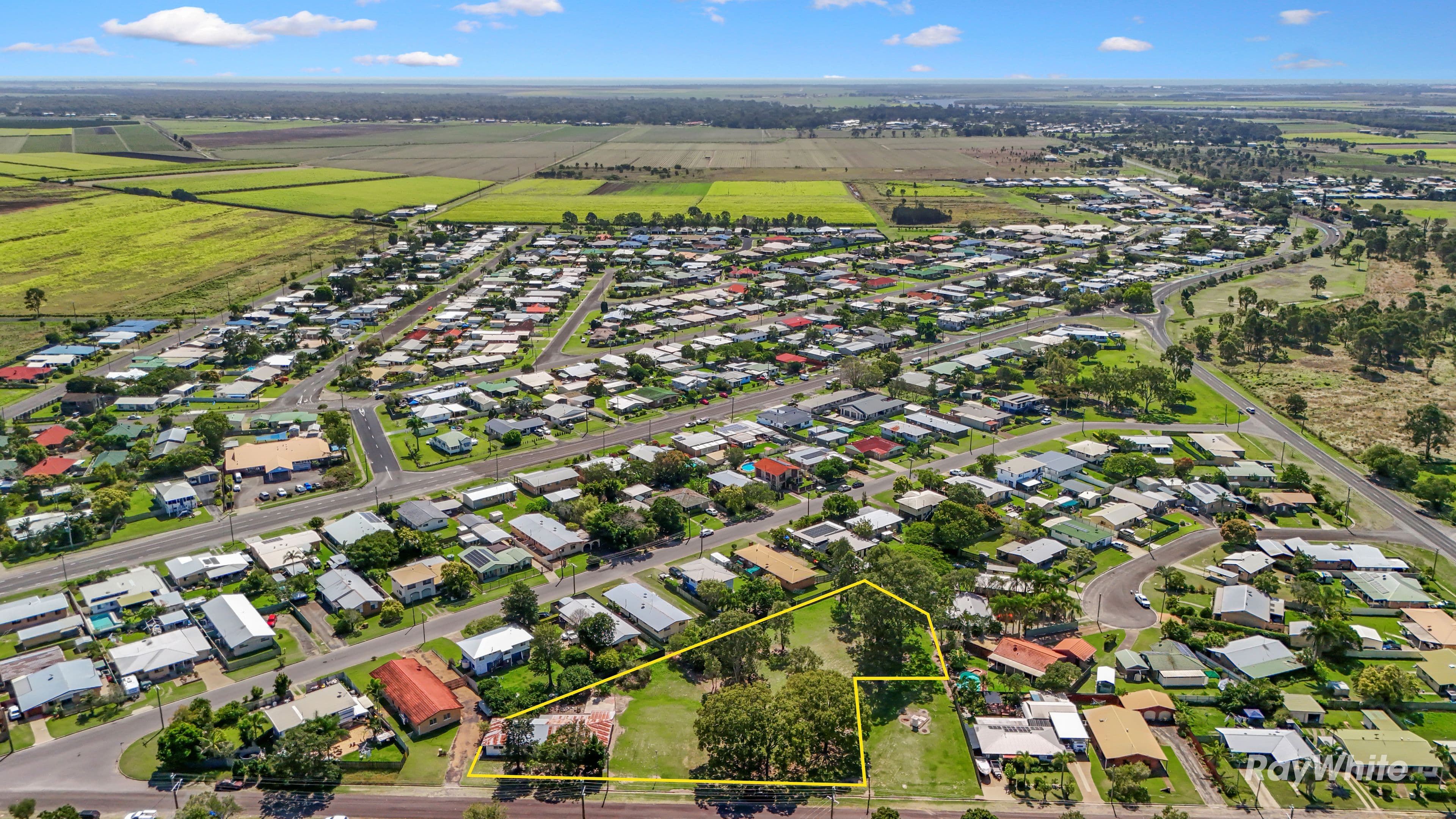 15 Thygesen Street, Bundaberg North QLD 4670, Bundaberg North - Thumbnail 5