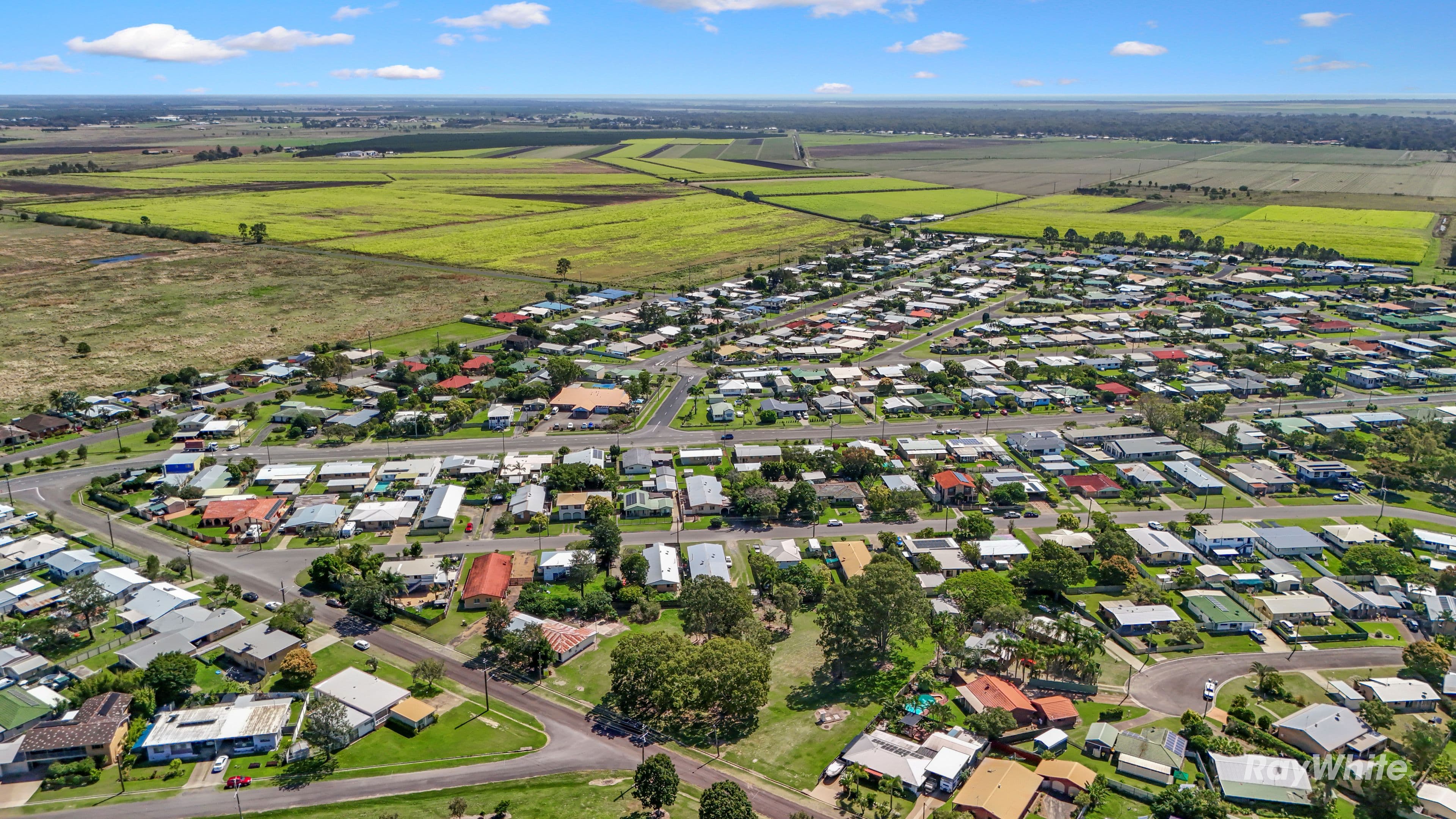 15 Thygesen Street, Bundaberg North QLD 4670, Bundaberg North - Thumbnail 8