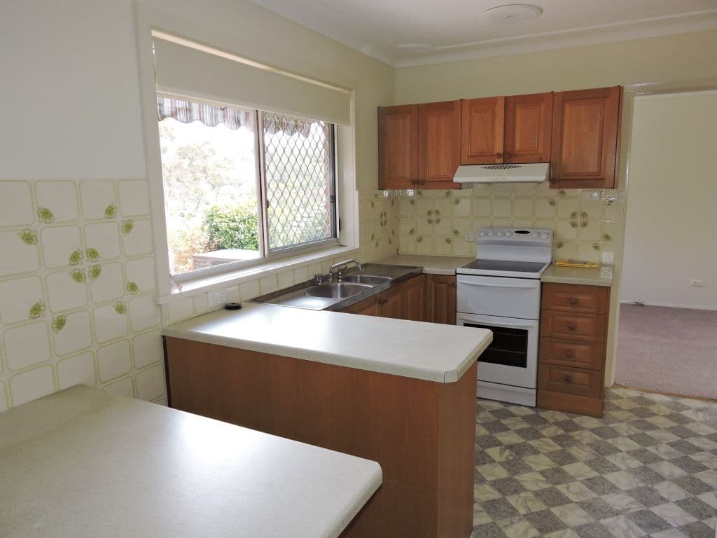 23 Joyce Avenue, WYOMING NSW 2250, Wyoming - Thumbnail 2
