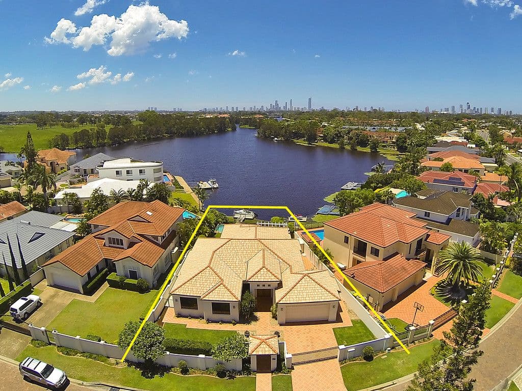 5 St Martin Place, Clear Island Waters QLD 4226, Clear Island Waters - Image 1