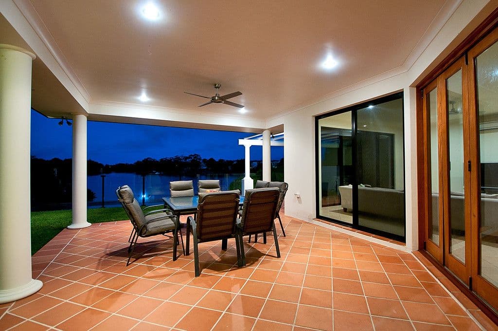 5 St Martin Place, Clear Island Waters QLD 4226, Clear Island Waters - Thumbnail 5