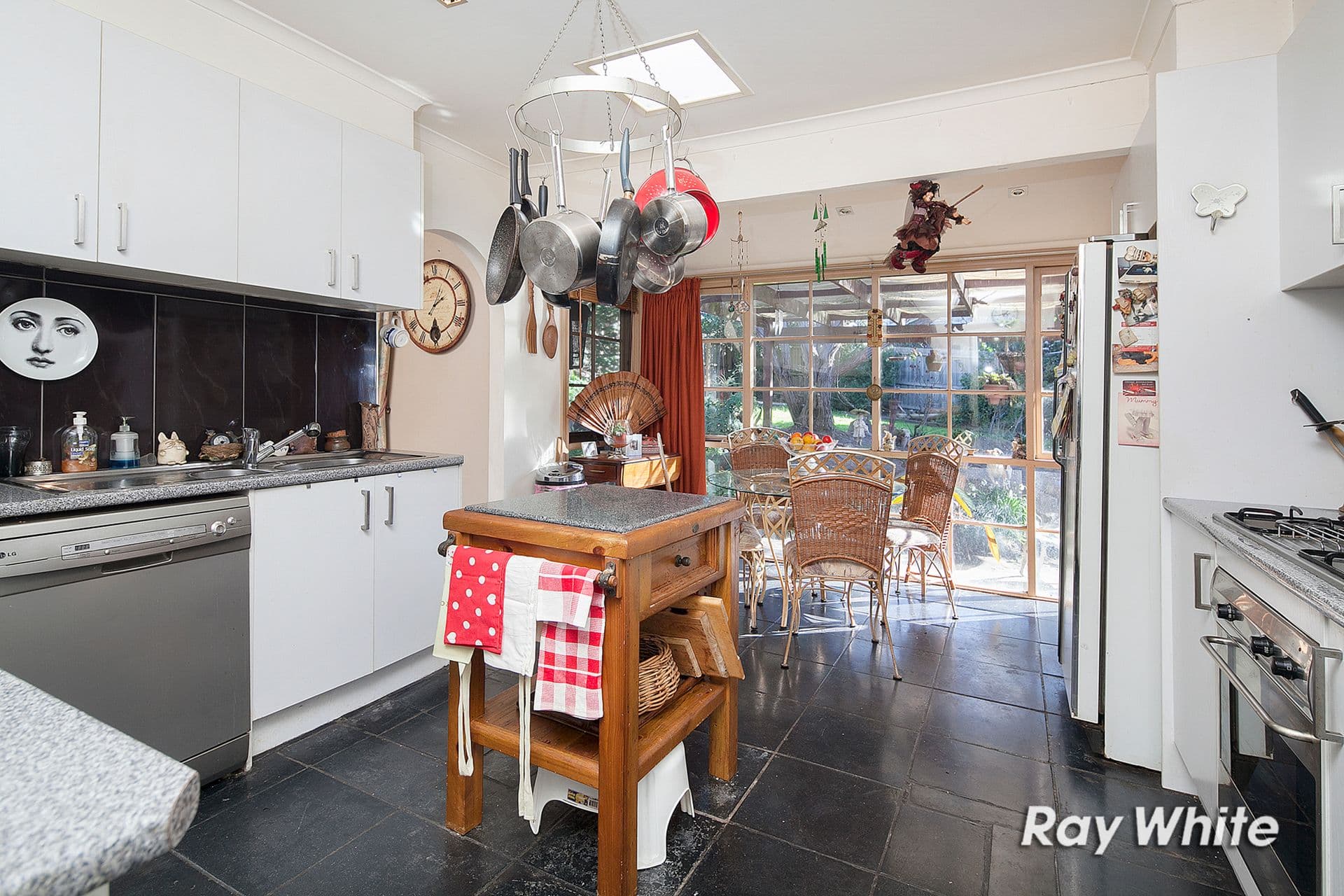4 Brompton Close, Frankston South VIC 3199, Frankston South - Thumbnail 7