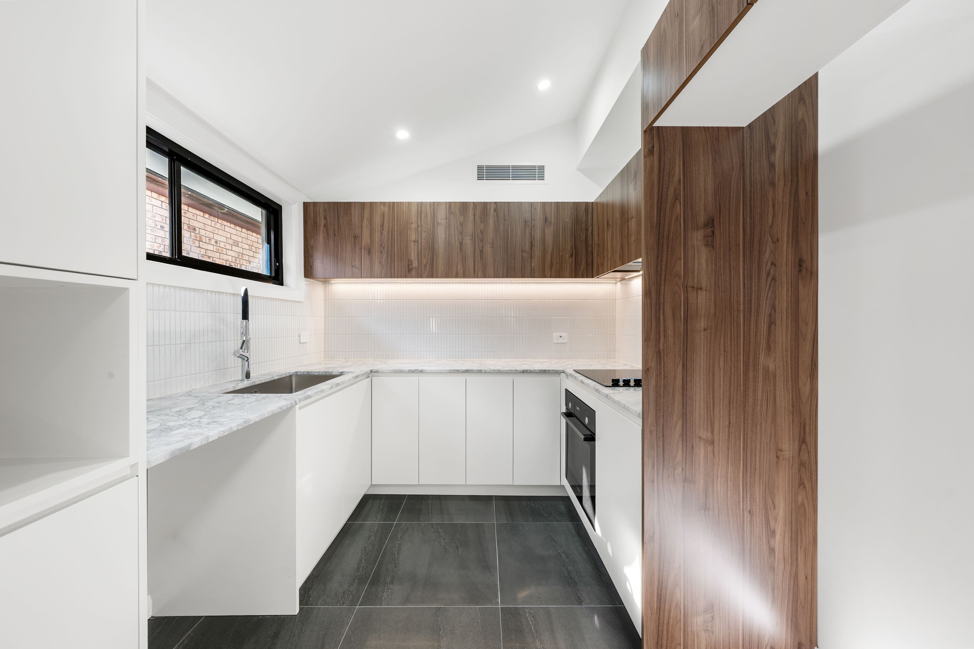 2 Walpole Close, Wetherill Park NSW 2164, Wetherill Park - Thumbnail 8