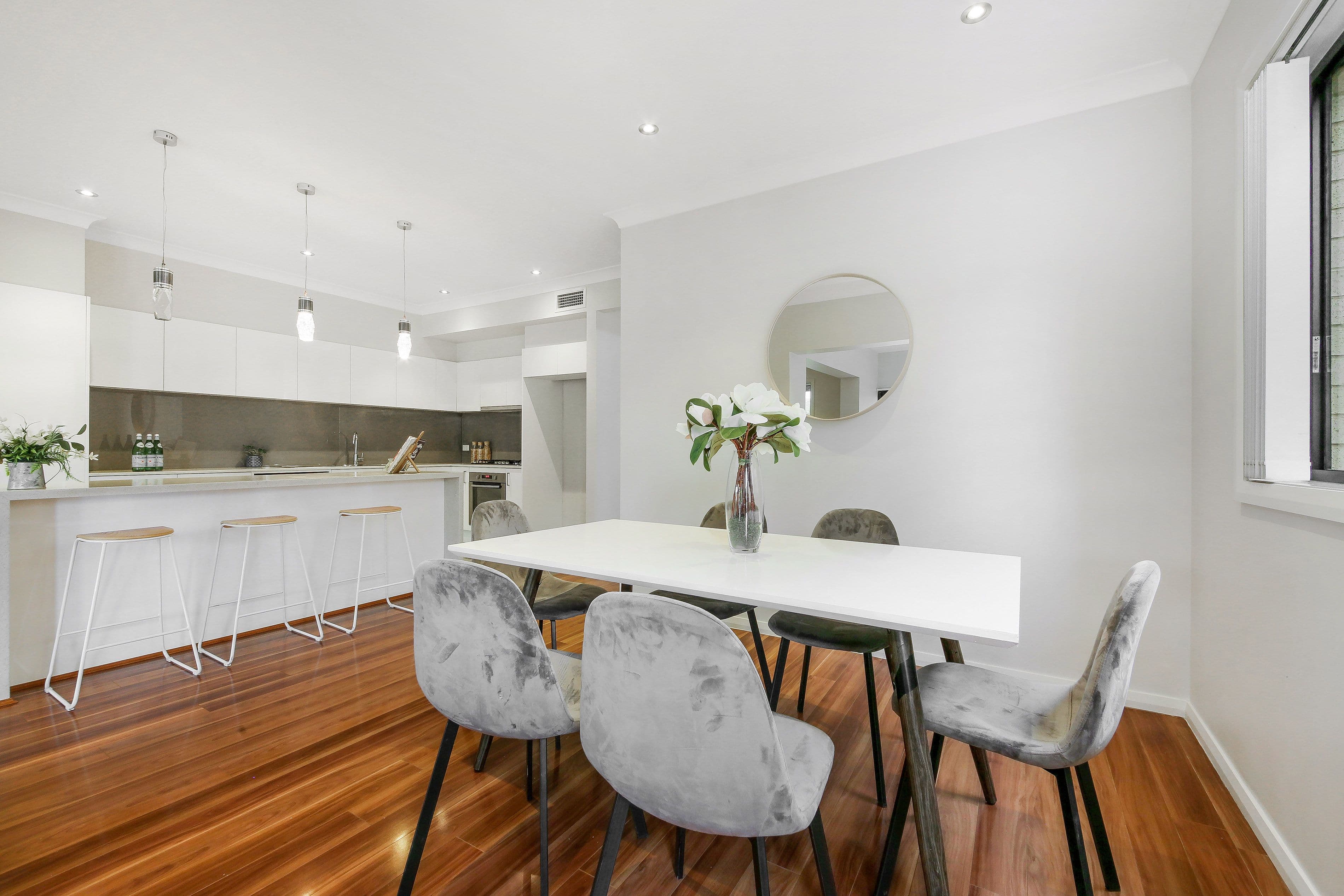 17 Jones Avenue, Potts Hill NSW 2143, Potts Hill - Thumbnail 5